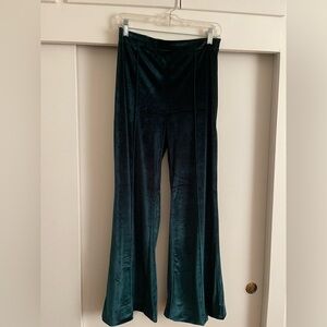 Velour fabric flare/wide leg pants women’s size L
